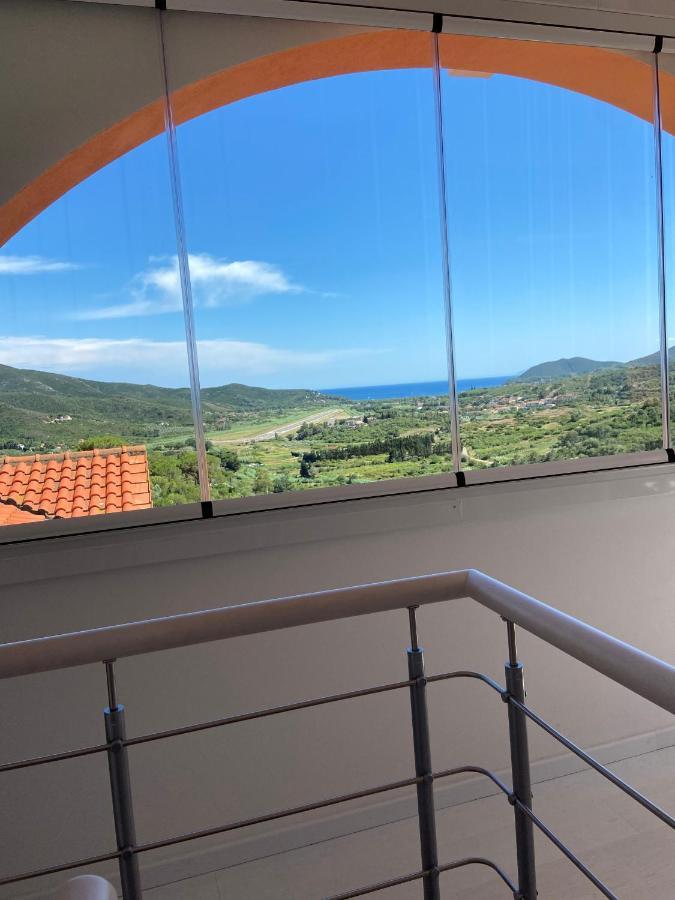 Residence Le Solane マリーナ・ディ・カンポ エクステリア 写真